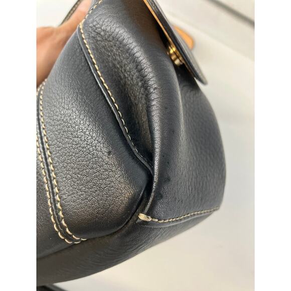 DOONEY & BOURKE SMALL BLACK PEBBLED LEATHER SHOULDER BAG - Picture 10 of 16